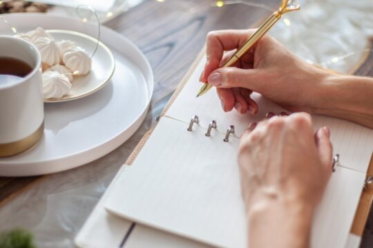 <strong>Senior Journaling</strong>